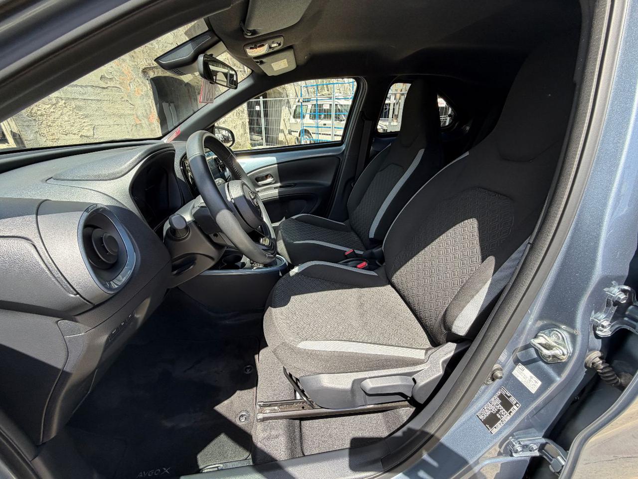 TOYOTA Aygo X 1.0 VVT-i 72 CV 5 porte Trend S-CVT - 12