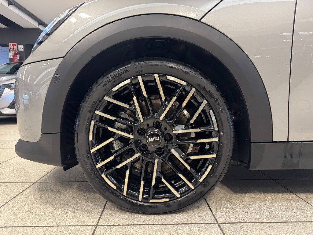 MINI Cooper S Favoured PACK. M + TETTO APR.-11.600KM - 8