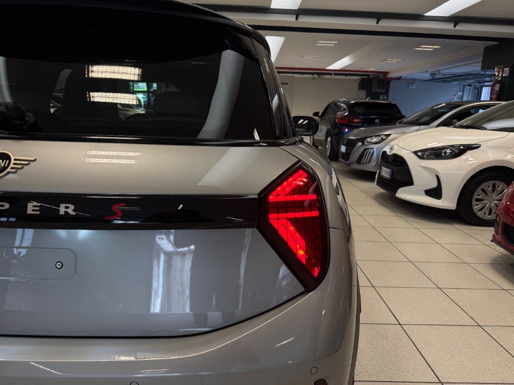 MINI Cooper S Favoured PACK. M + TETTO APR.-11.600KM - 23