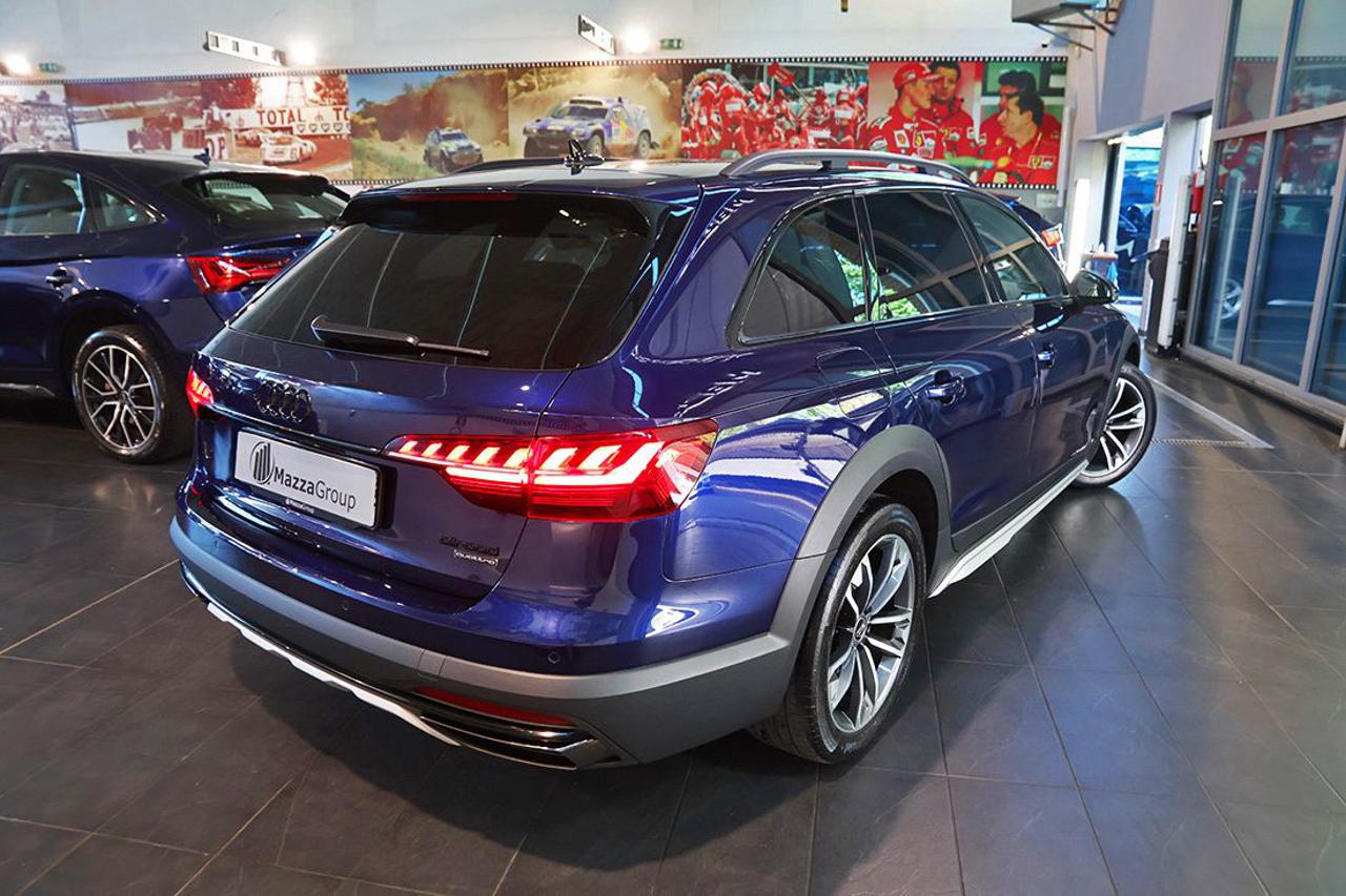 AUDI A4 allroad 40 TDI S-Tronic Identity Contrast - 9