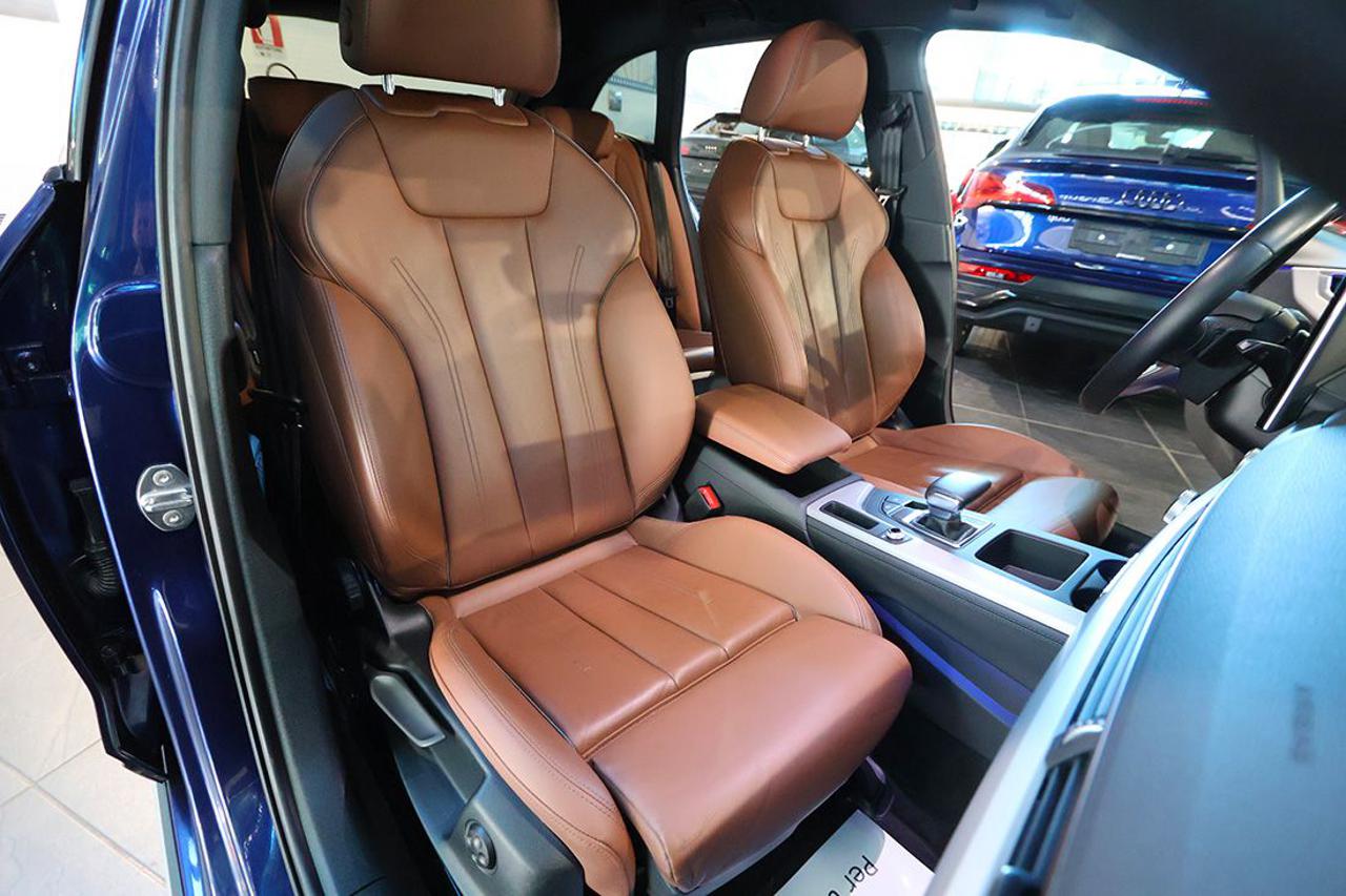 AUDI A4 allroad 40 TDI S-Tronic Identity Contrast - 17