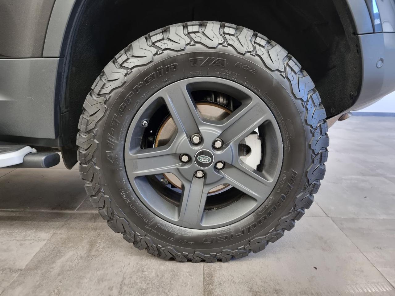 LAND ROVER Defender 110 2.0 SD4 240CV AWD Auto - 14