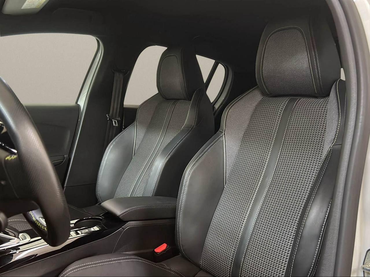 PEUGEOT 208 motore elettrico 136 CV 5 porte GT - 9
