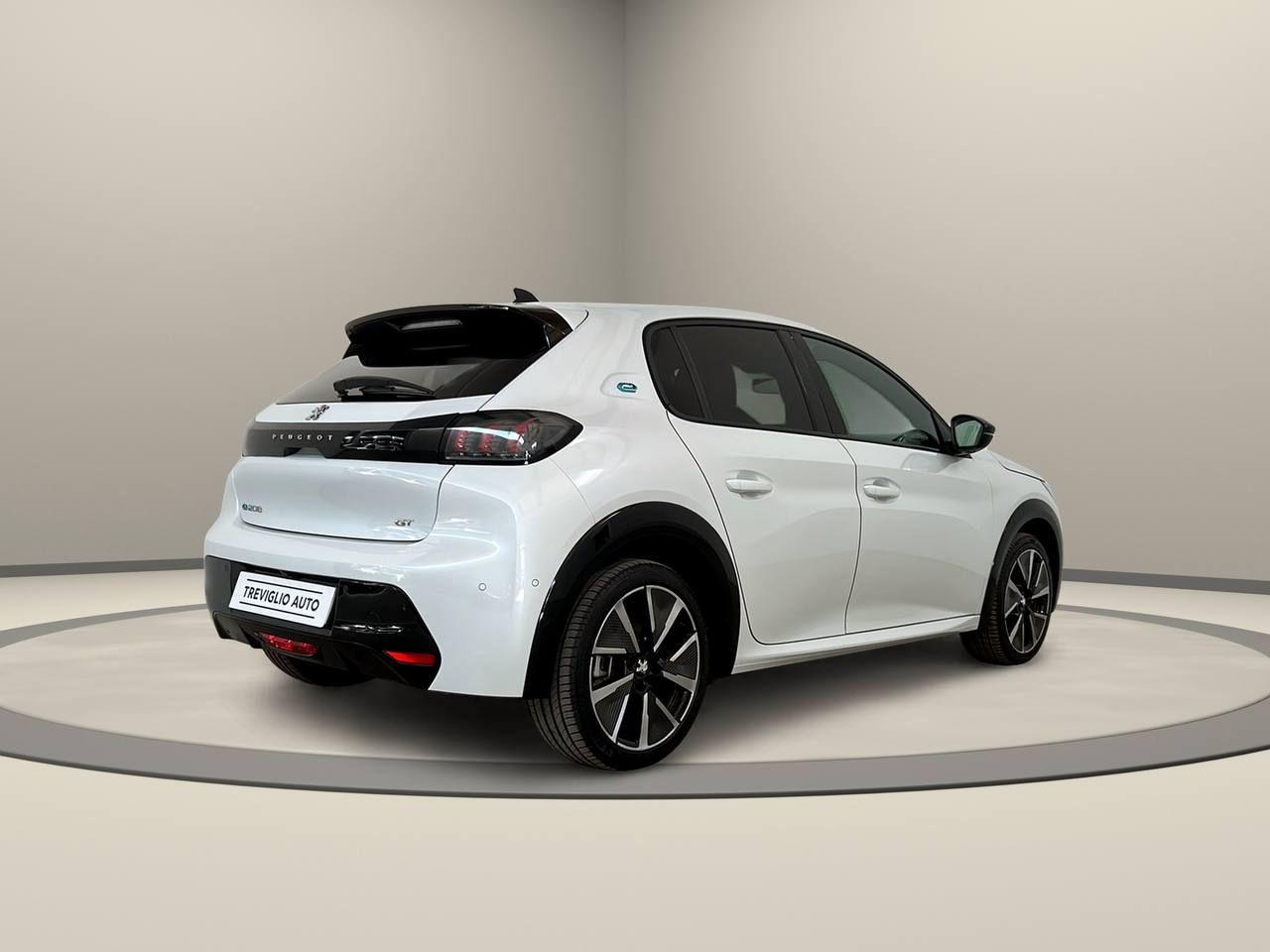 PEUGEOT e-208 motore elettrico 136 CV 5 porte GT - 5