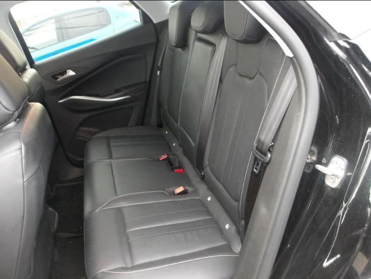 OPEL Grandland 1.6 PHEV aut. AWD Ultimate - 8