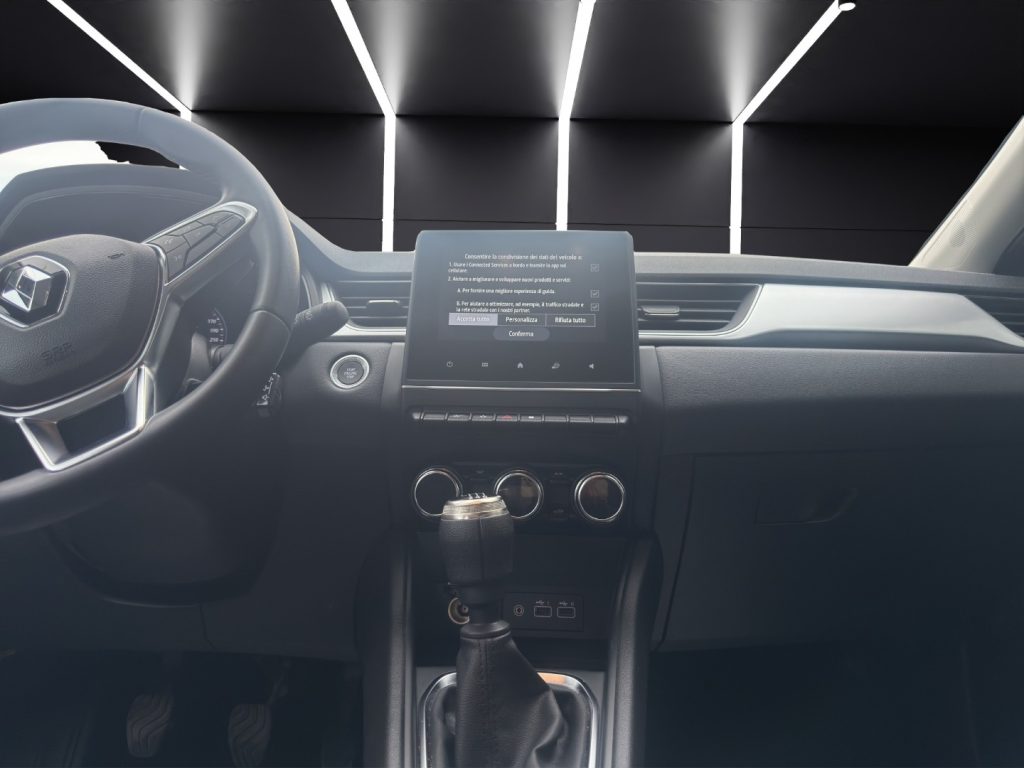 RENAULT Captur TCe 90 CV Techno - 15