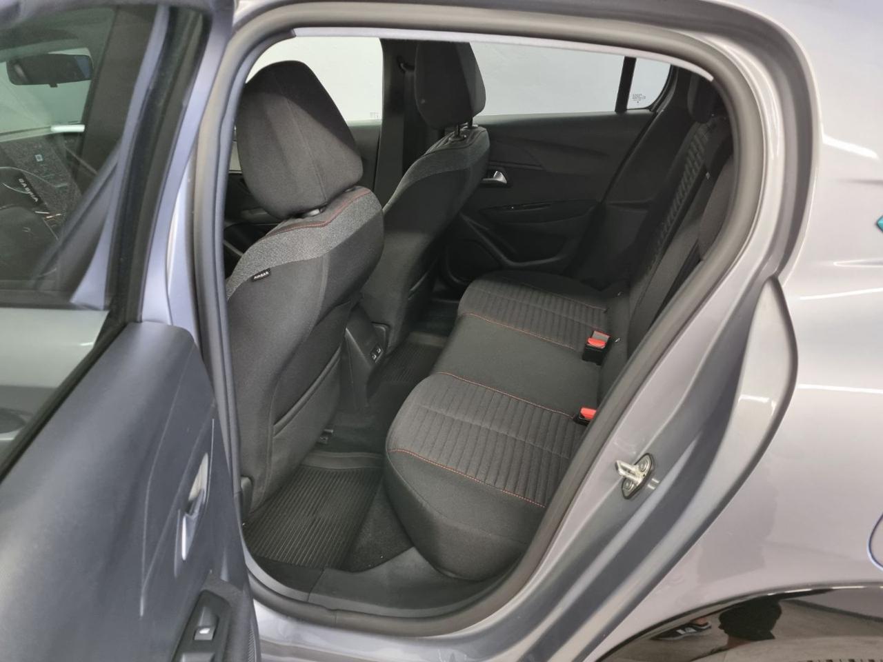 PEUGEOT 208 motore elettrico 136 CV 5 porte Active Pack - 11