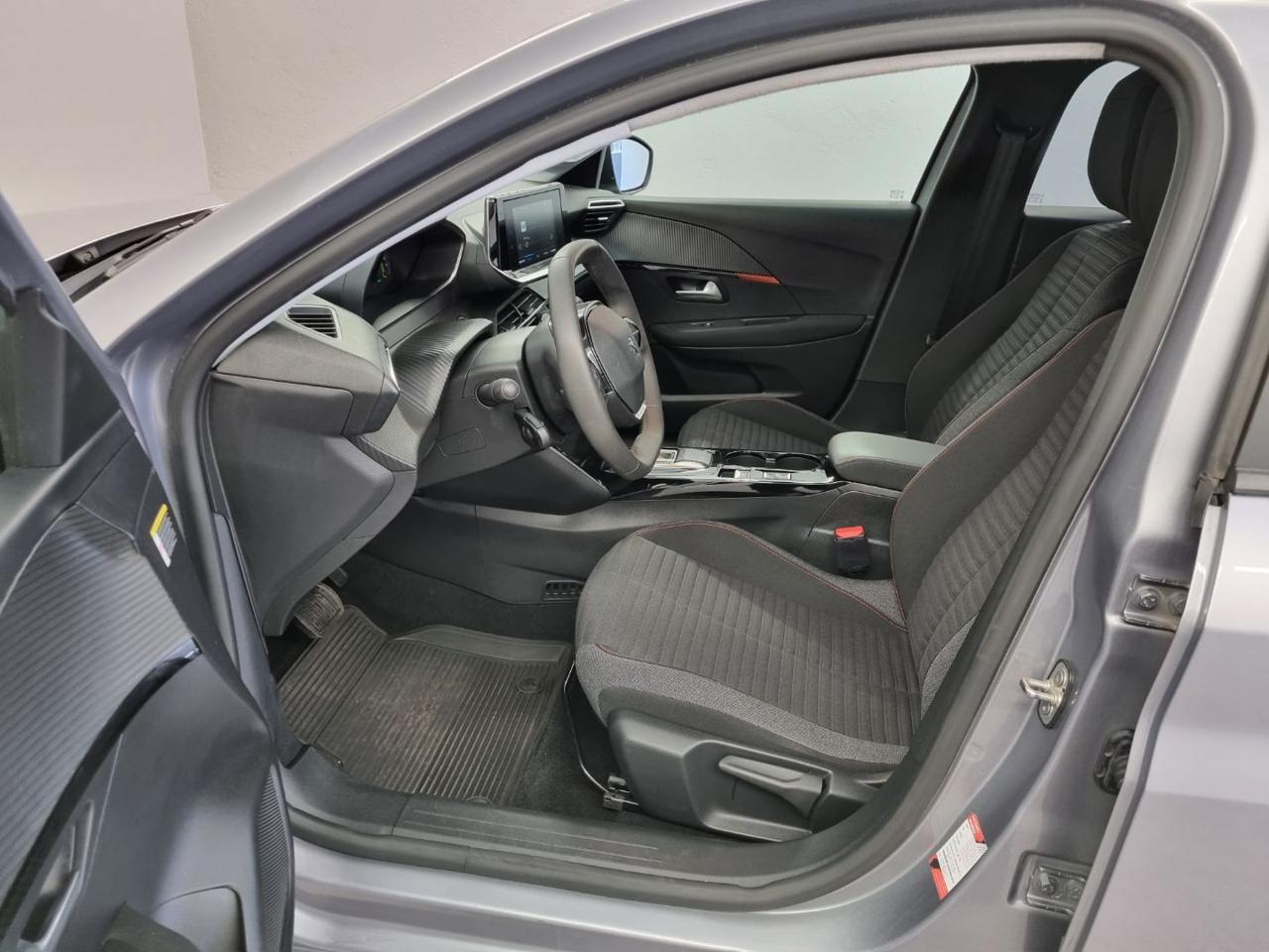 PEUGEOT 208 motore elettrico 136 CV 5 porte Active Pack - 9
