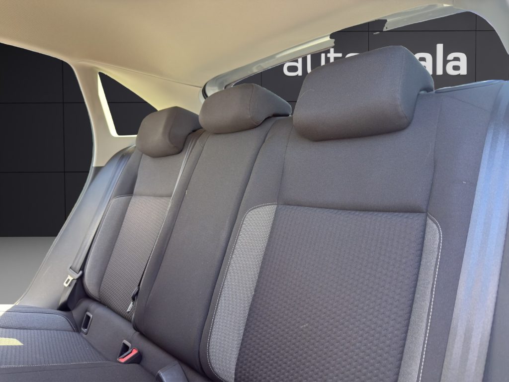 VOLKSWAGEN Taigo 1.0 TSI 110 CV Life - 13