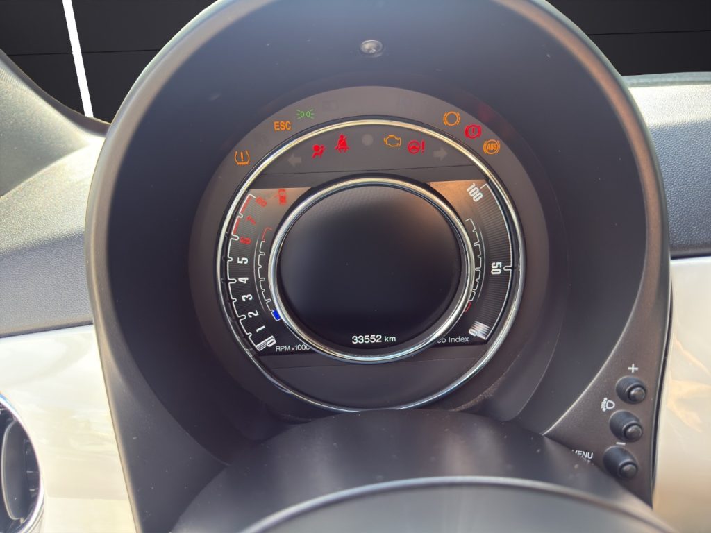 FIAT 500 C 1.0 Hybrid Dolcevita - 11