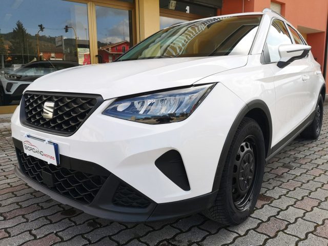 SEAT Arona Bianco pastello