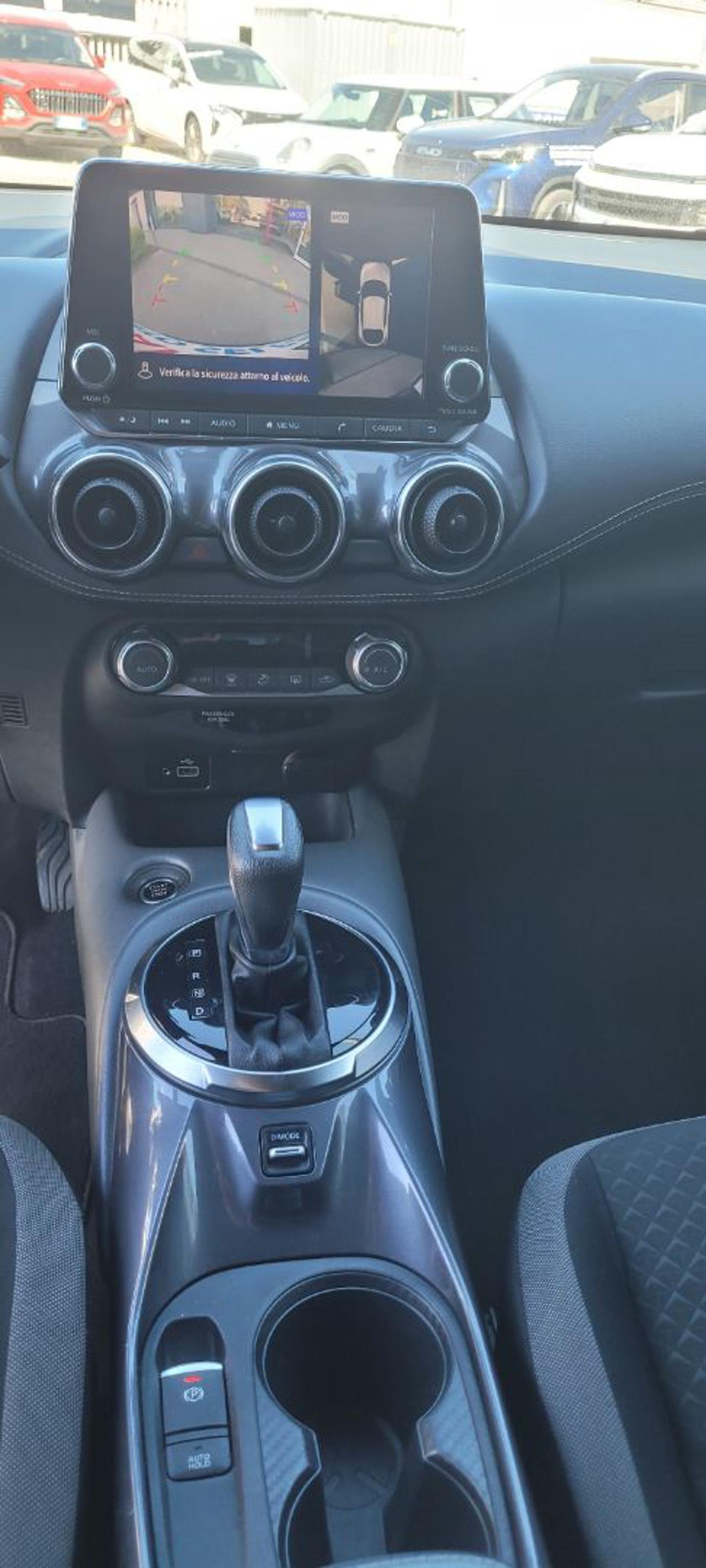 NISSAN Juke 1.0 DIG-T 114 CV DCT N-Connecta - 9