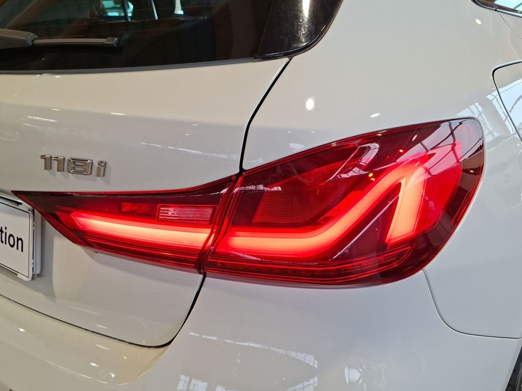 BMW 118 i 5p. Sport Aut. - 7