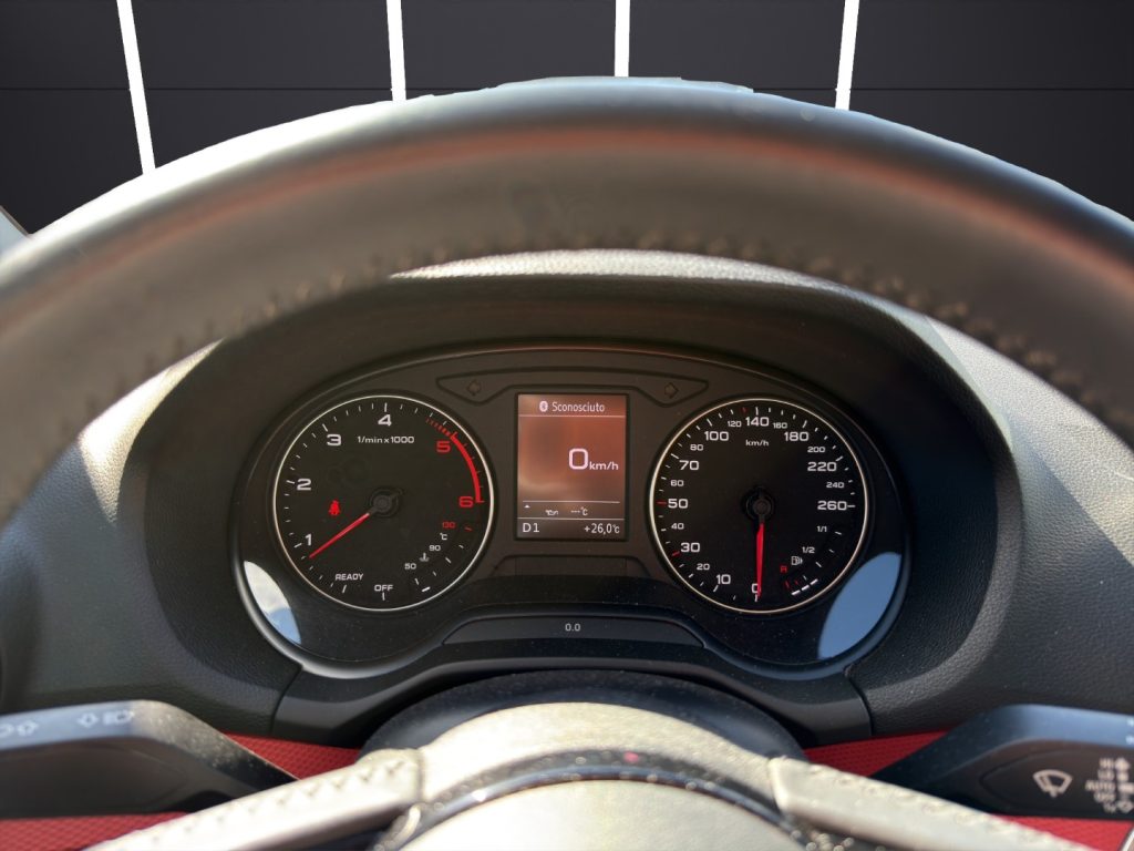 AUDI Q2 30 TDI S tronic S line Edition - 11