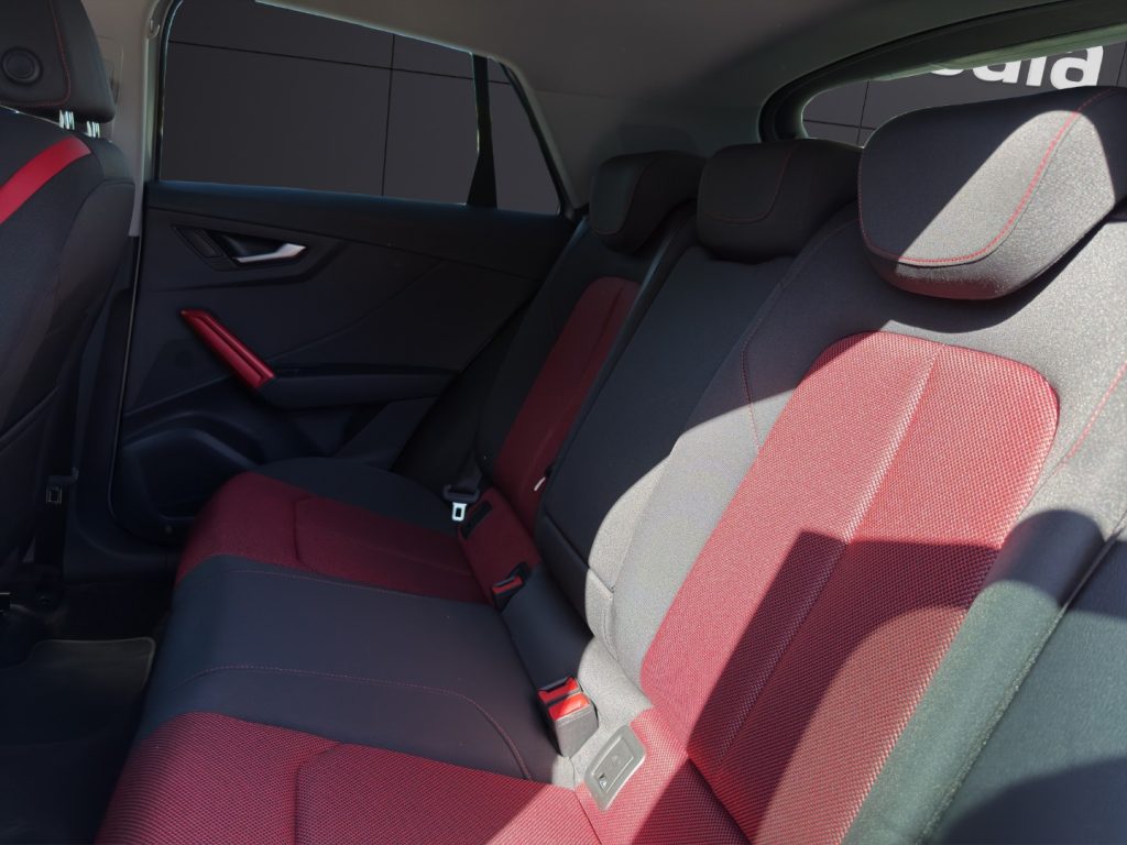 AUDI Q2 30 TDI S tronic S line Edition - 13