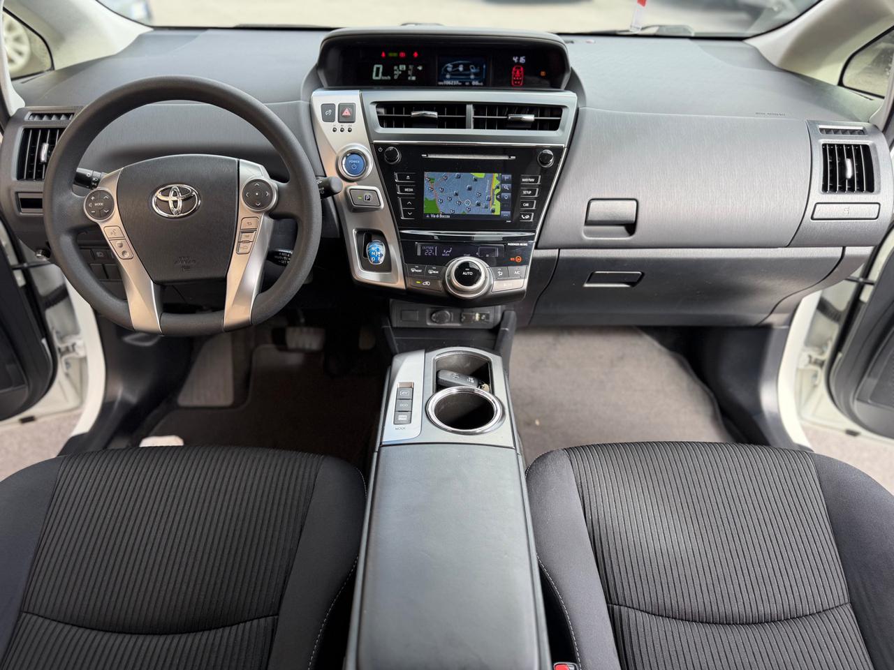 TOYOTA Prius+ 1.8 Active - 12
