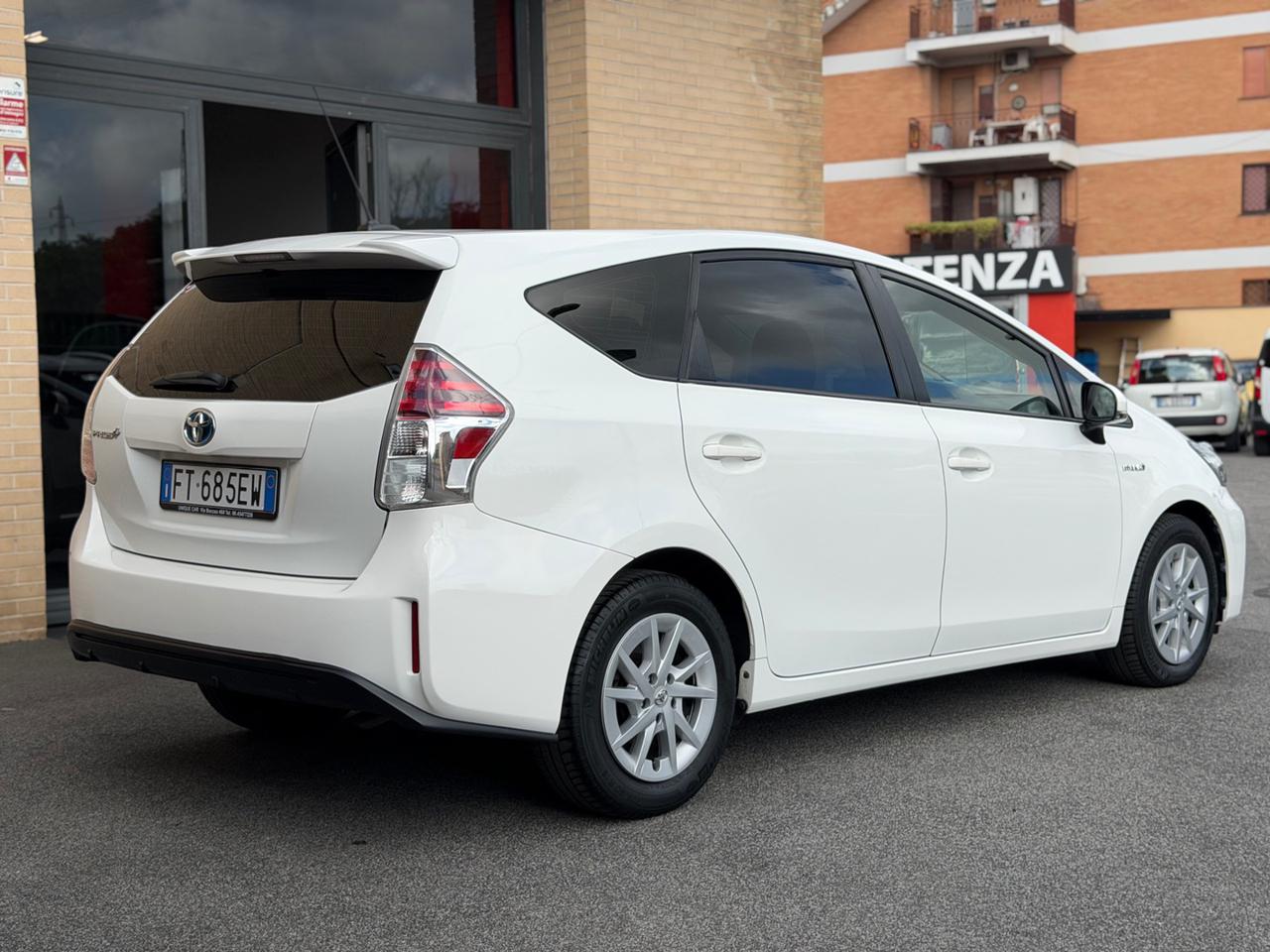 TOYOTA Prius+ 1.8 Active - 7