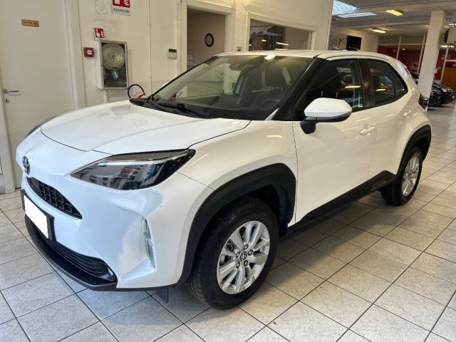 TOYOTA Yaris Cross Bianco pastello