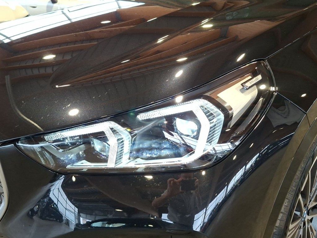 BMW iX1 eDrive 20 Msport Aut. + Tetto apr. - 6