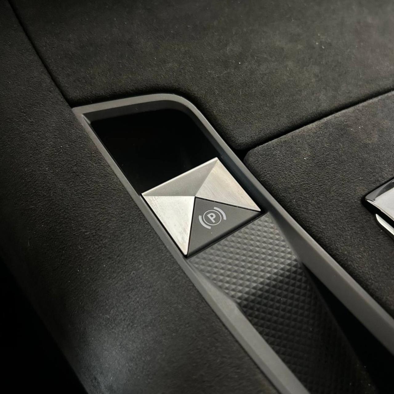 DS AUTOMOBILES DS 7 Crossback E-Tense 4x4 Performance Line TETTO APRIBILE - 29