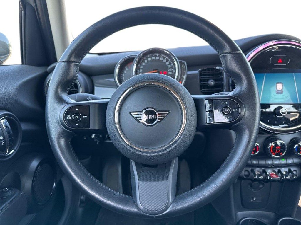 MINI One 1.5 One 75 CV 5 porte Essential - 10