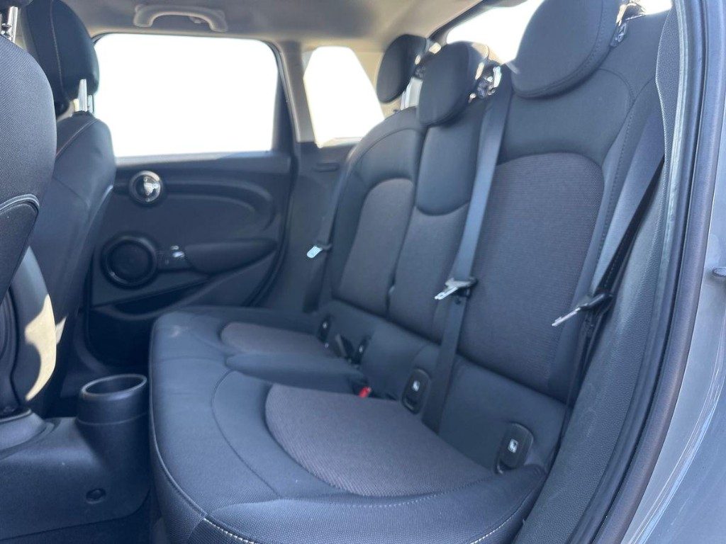 MINI One 1.5 One 75 CV 5 porte Essential - 11
