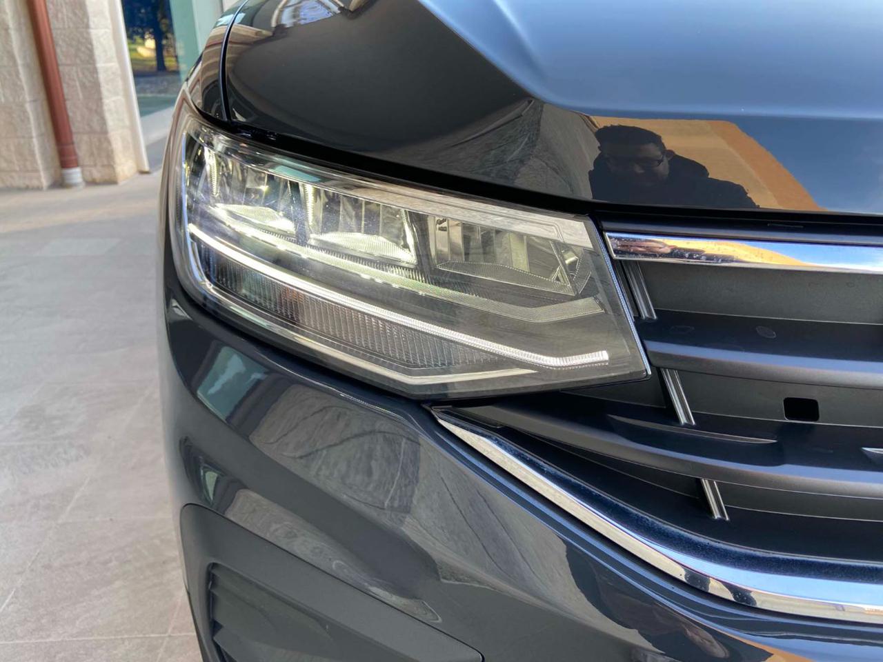 VOLKSWAGEN Tiguan 2.0 TDI 150 CV SCR DSG Life - 32