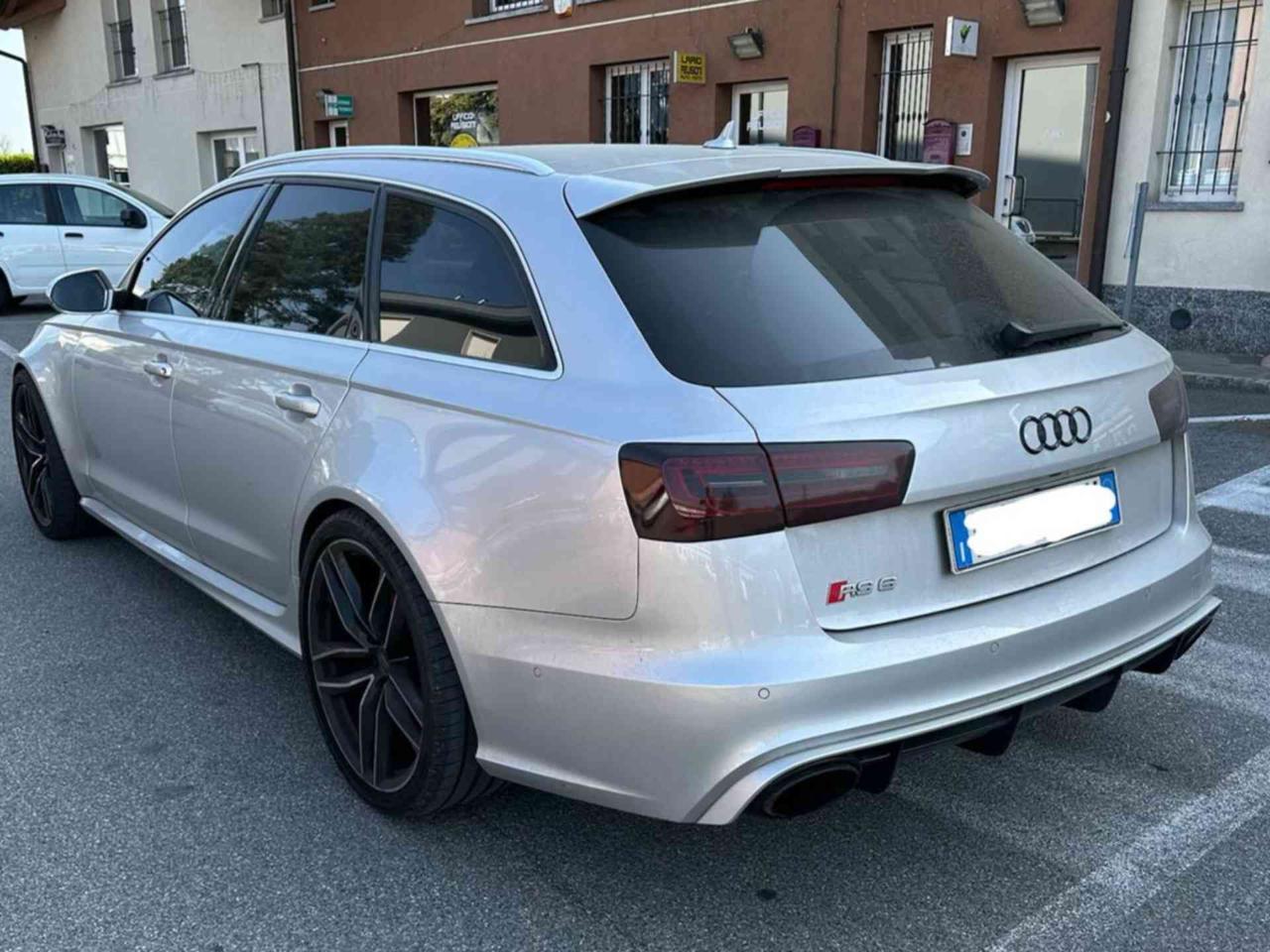 AUDI RS6 Avant 4.0 TFSI quattro tiptronic - 6