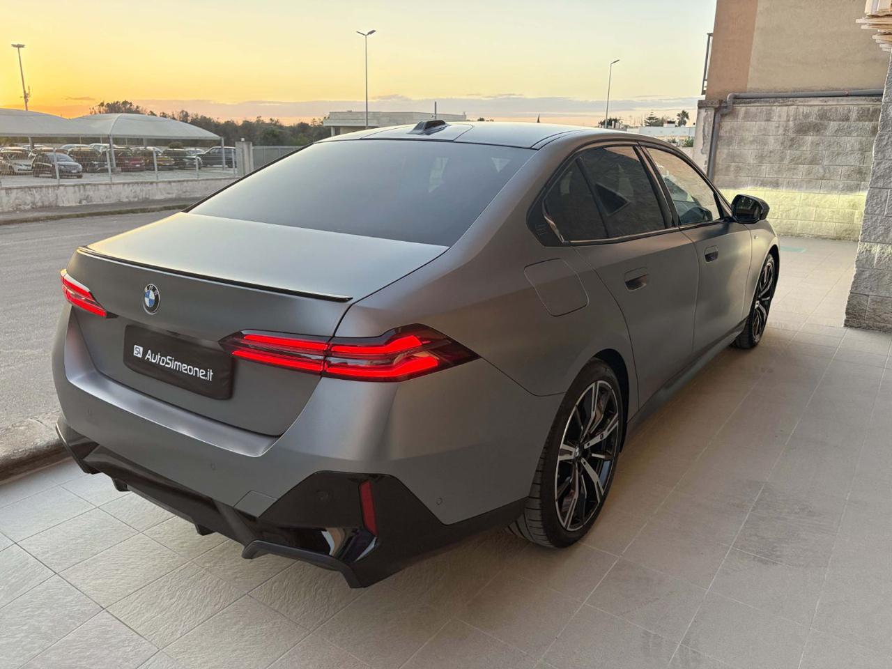 BMW 520 d 48V sDrive Msport Pro TETTO PANORAMICO. - 5