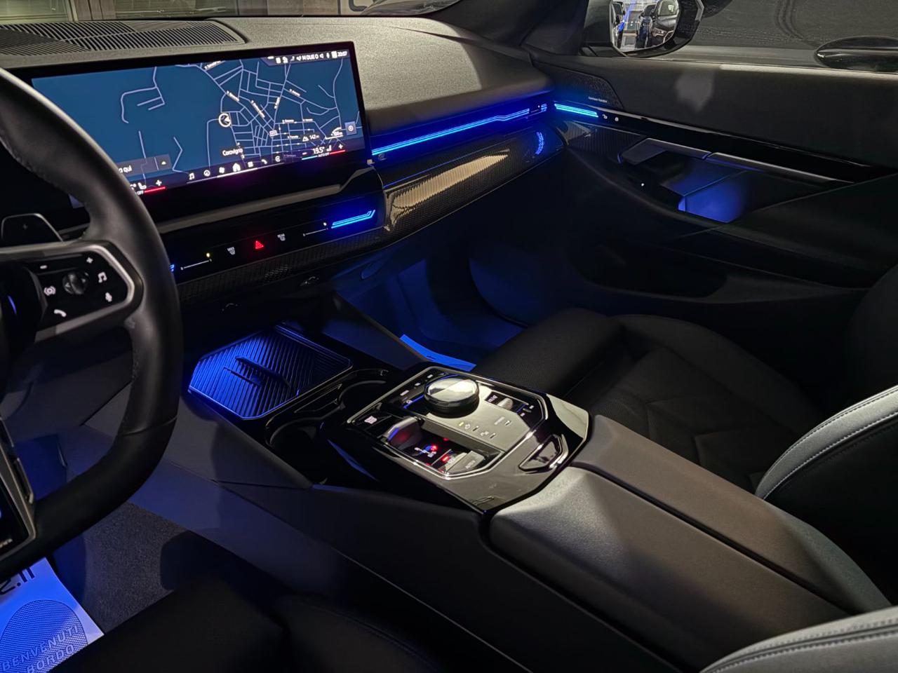 BMW 520 d 48V sDrive Msport Pro TETTO PANORAMICO. - 52