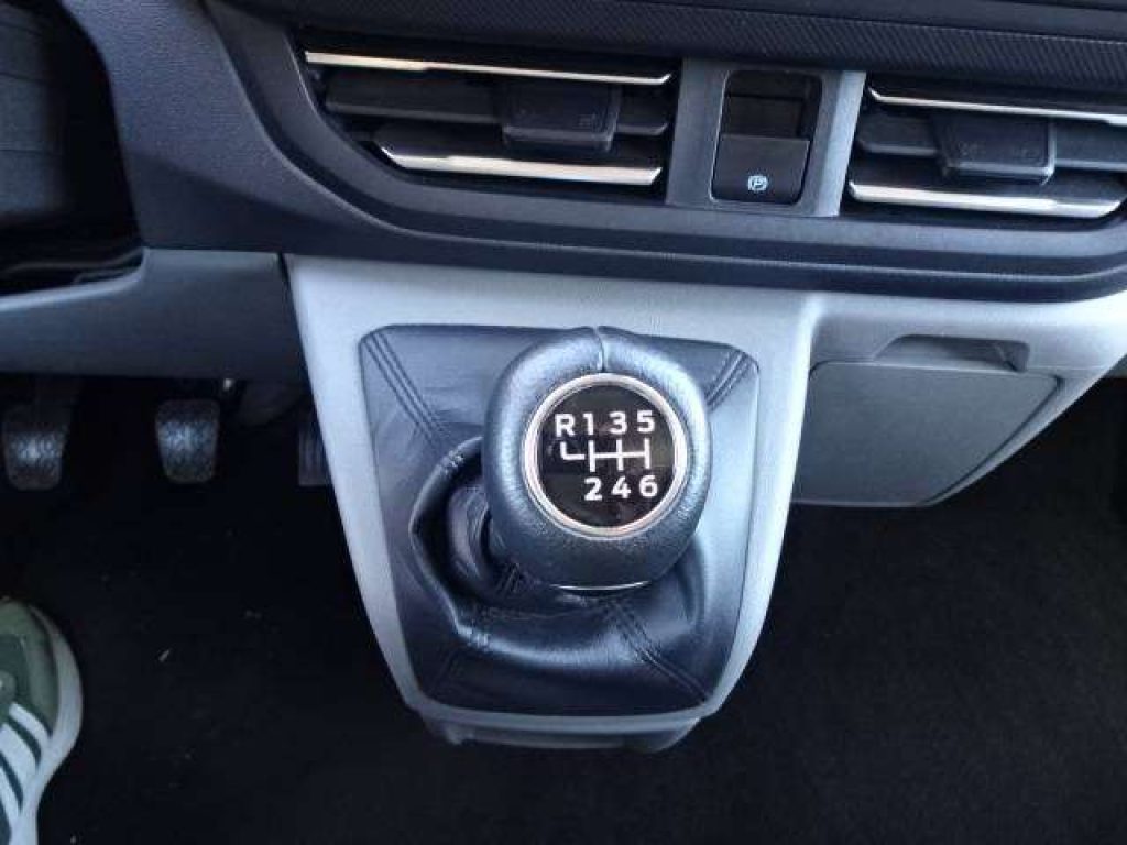 FORD Transit Custom Transit Custom 320 2.0 136cv combi - 9