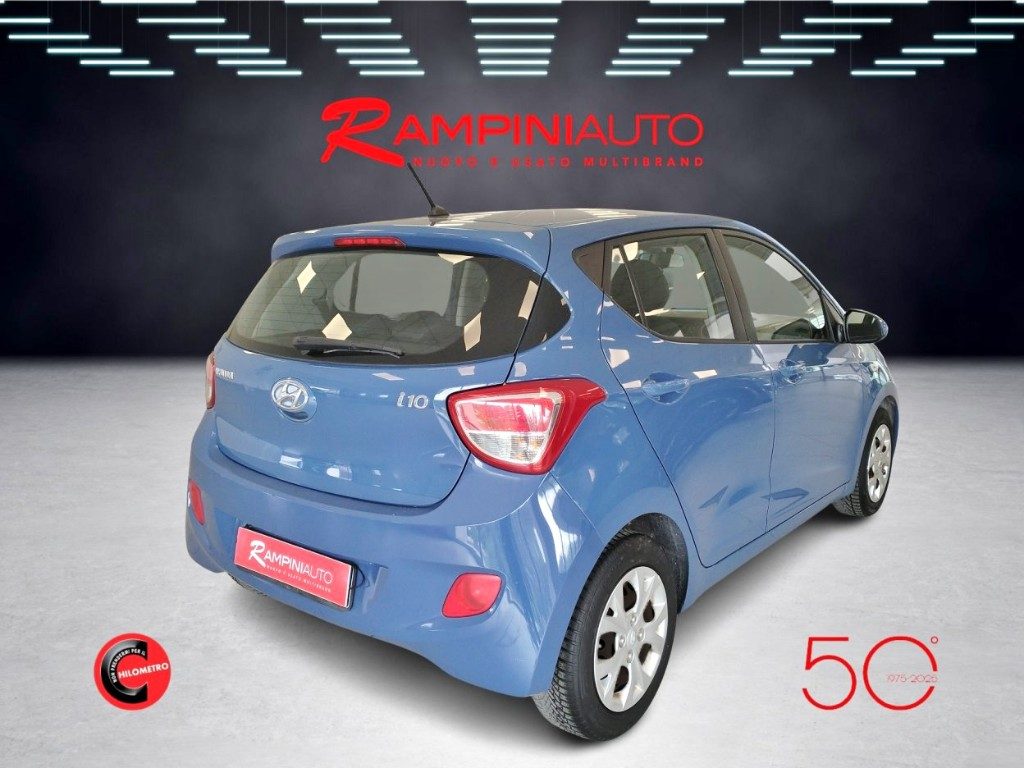 HYUNDAI i10 1.0 b. Login Unico Proprietario Ok Neopatentati - 9