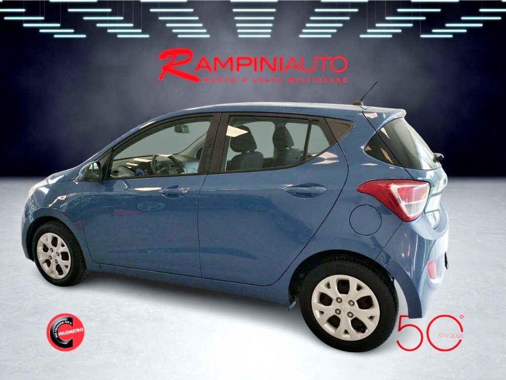 HYUNDAI i10 1.0 b. Login Unico Proprietario Ok Neopatentati - 12