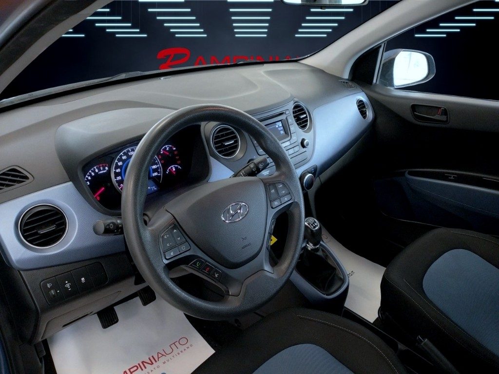 HYUNDAI i10 1.0 b. Login Unico Proprietario Ok Neopatentati - 15