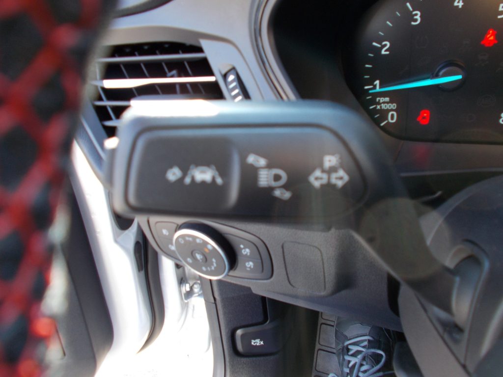 FORD Focus 1.0 EcoBoost Hybrid 125CV Powershift SW ST-Line De - 16