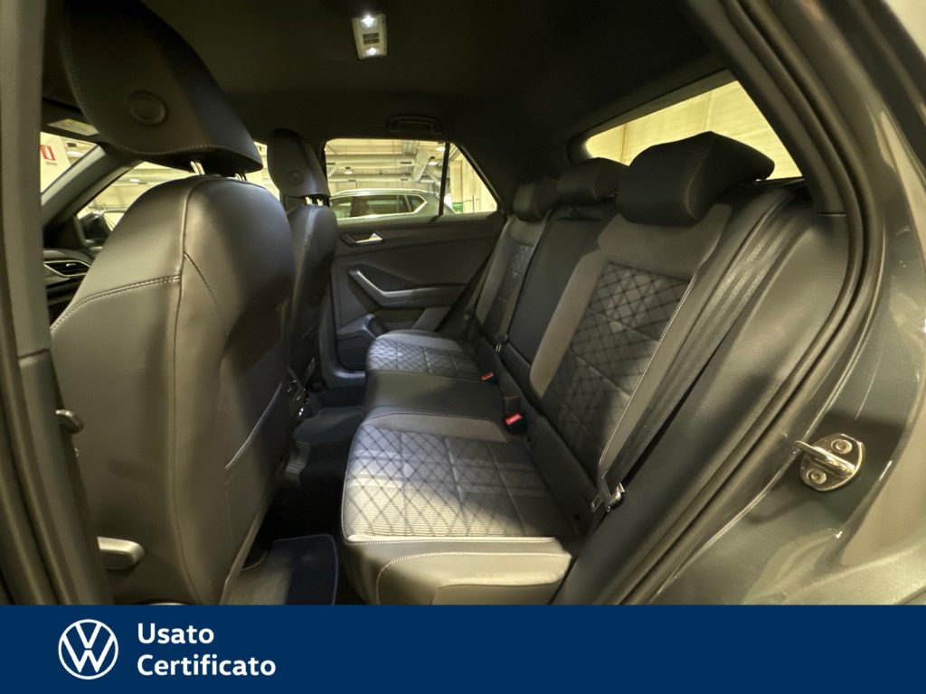 VOLKSWAGEN T-Roc 1.5 tsi r-line - 16
