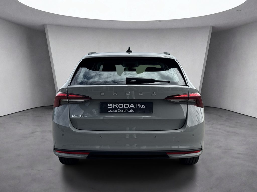 SKODA Octavia wagon 2.0 tdi executive 150cv dsg - 5