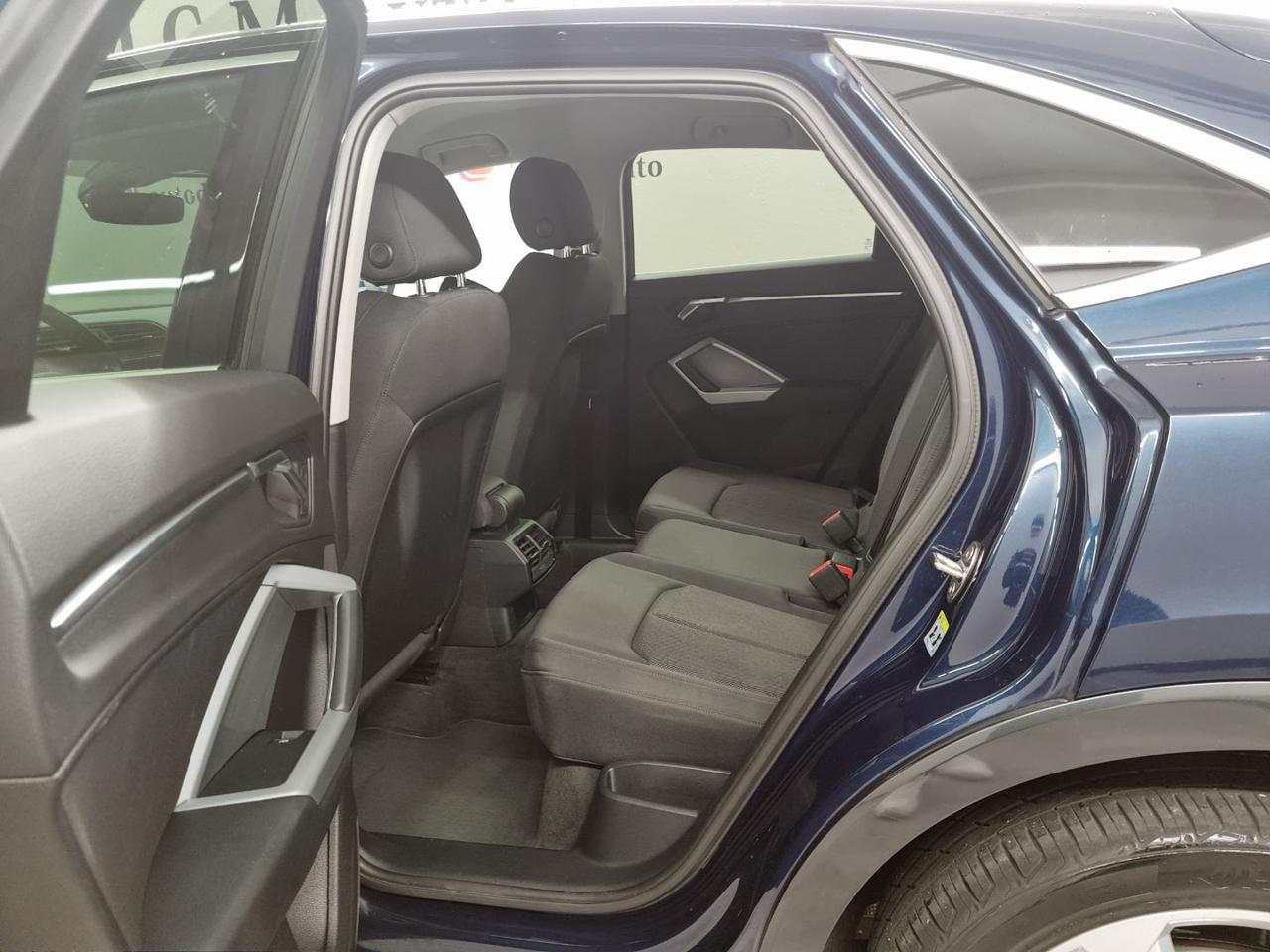 AUDI Q3 SPB 35 TFSI S tronic S line edition - 10