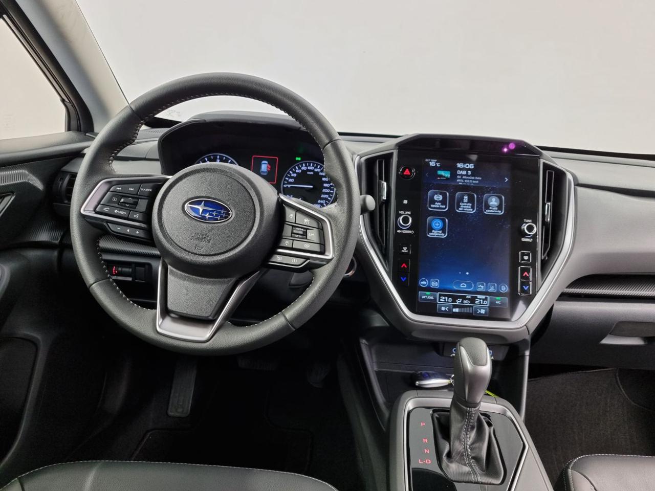 SUBARU Crosstrek 2.0i e-Boxer MHEV CVT Lineartronic Premium - 25