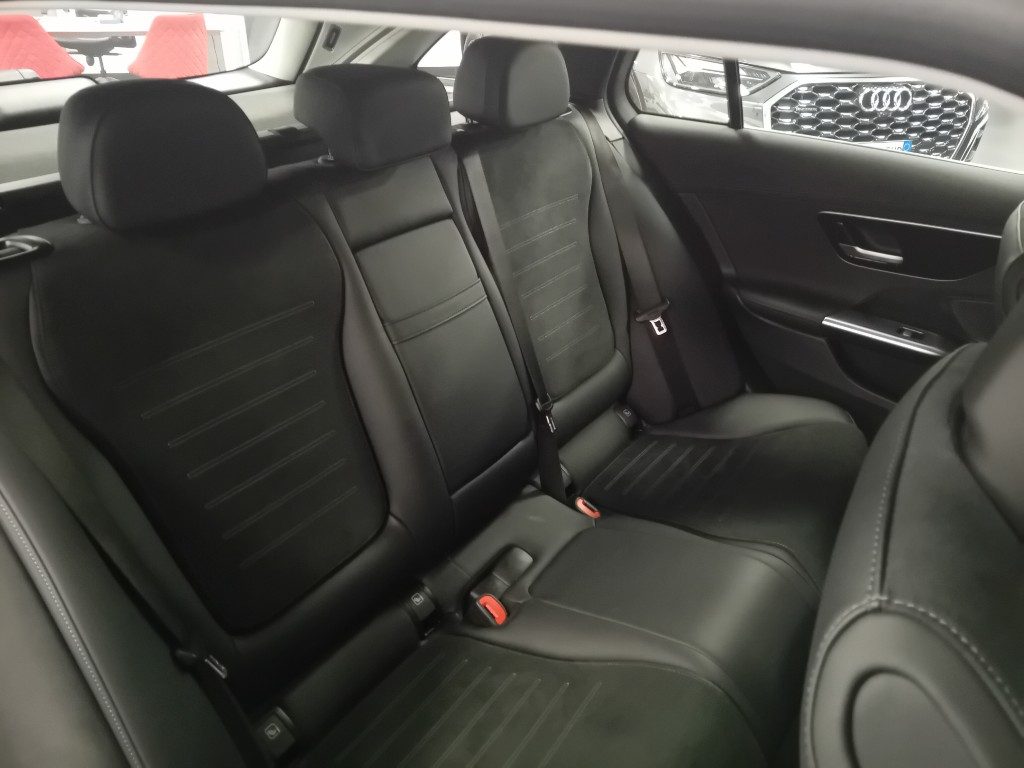 Clicca per ingrandire C 200 - d Mild hybrid S.W. AMG Line Premium Plus