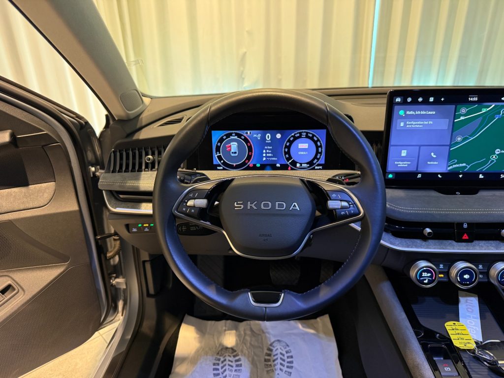 SKODA Superb 2.0 TDI DSG Wagon Style 360° Matrix Navi ACC - 7