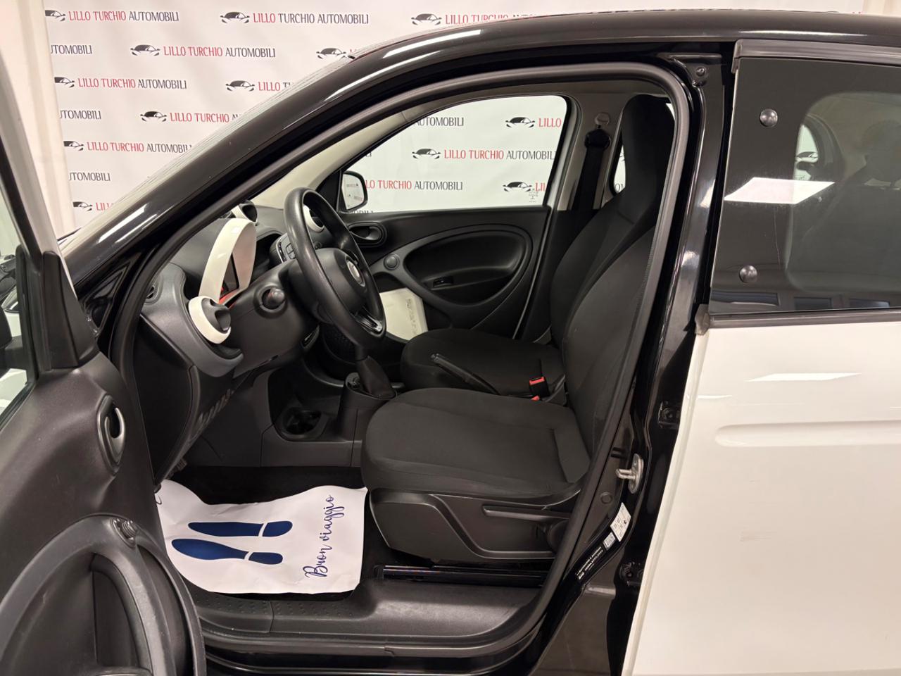 SMART ForFour 70 1.0 Youngster GPL prezzo reale - 16