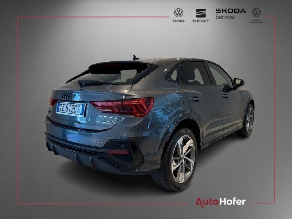 AUDI Q3 Sportback 40 TDI quattro S line Matrix Navi Camera - 3