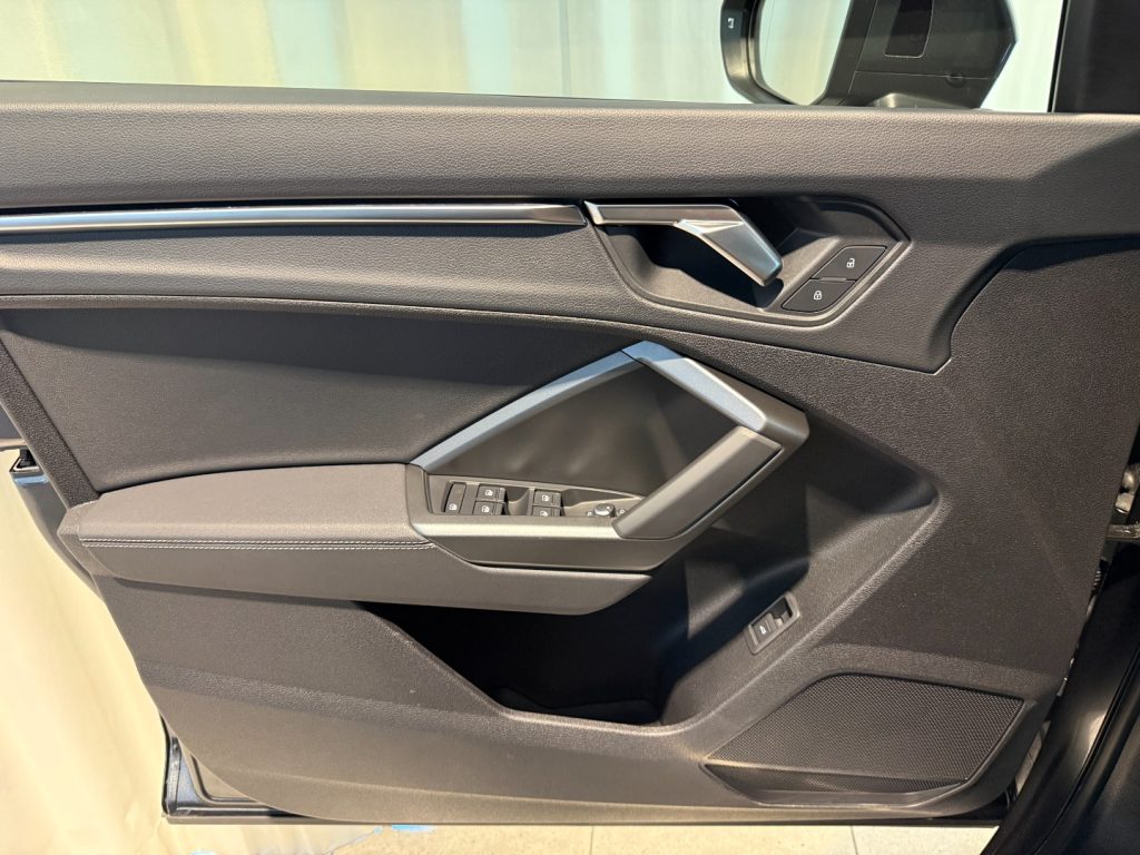 AUDI Q3 Sportback 40 TDI quattro S line Matrix Navi Camera - 21