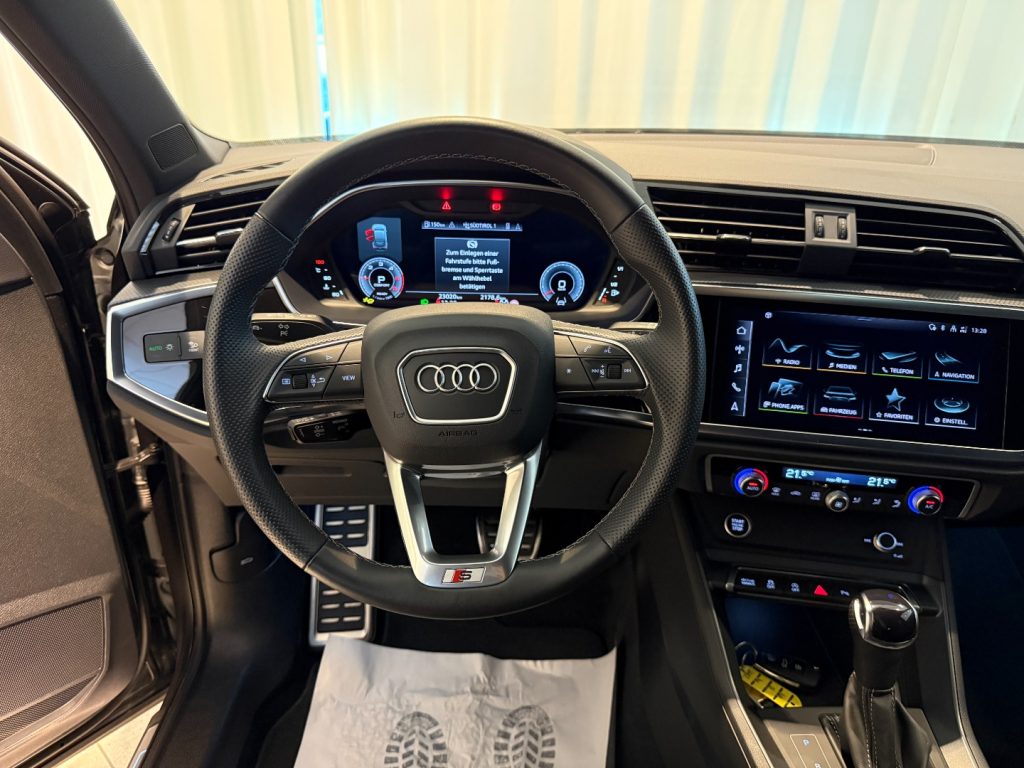 AUDI Q3 Sportback 40 TDI quattro S line Matrix Navi Camera - 7