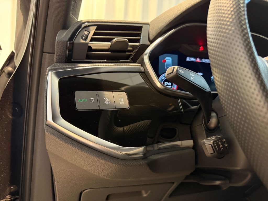 AUDI Q3 Sportback 40 TDI quattro S line Matrix Navi Camera - 12