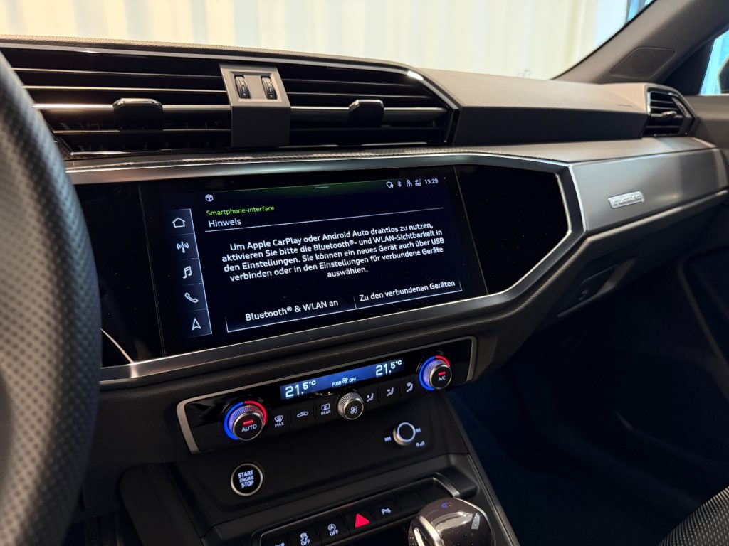 AUDI Q3 Sportback 40 TDI quattro S line Matrix Navi Camera - 16