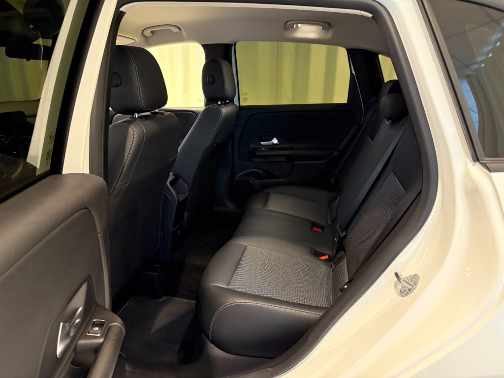 MERCEDES-BENZ B 180 d Assist Radio Park Assist Clima - 5