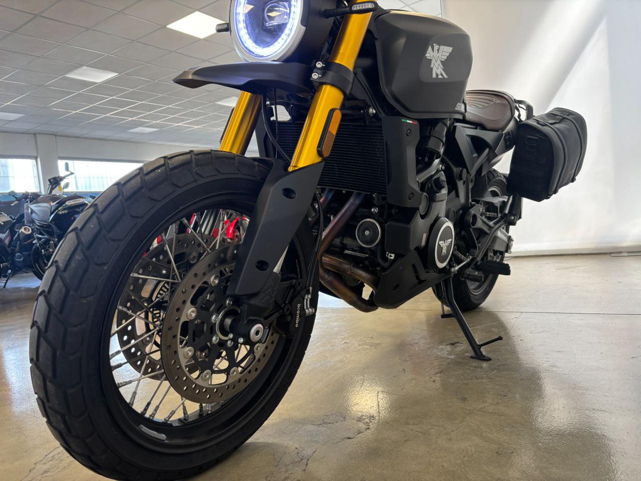 MOTO MORINI SEIEMMEZZO SCR MOTO MORINI SCR 650 - 2