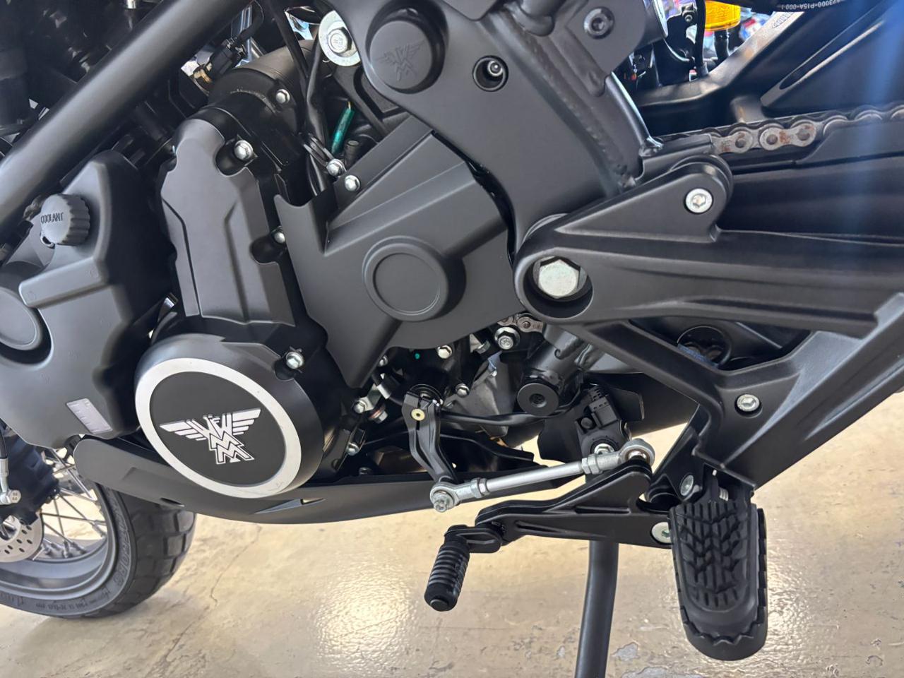 MOTO MORINI SEIEMMEZZO SCR MOTO MORINI SCR 650 - 9